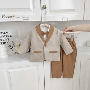 Nouvelle arrivée tendance chaude 5 pièces gilet rayé ensemble pour bébé garçons automne hiver vêtements formels grande taille en gros du Vietnam - Product Image 4