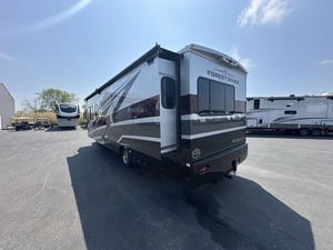 Verified Supplier of 2025 Fo rest River Fo rester 3051SF Camper Trailer for Sale - Product Image 5