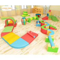 Jeu souple Ensemble de terrain de jeu intérieur pour enfants Petit terrain de jeu intérieur à vendre Terrain de jeu souple pour enfants tout-petits