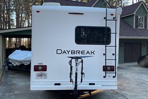 CHEVROLET Express 3500 Thor Motor Coach Daybreak 22GO d'occasion 2019 - Product Image 4