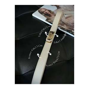 Ceinture élastique fine pour femme avec boucle, adaptée aux pantalons, vestes, chemises et robes. Beige - Product Image 1