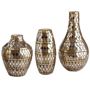 Vase à fleurs en métal doré vintage fait à la main Design en laiton sain pour table pour les occasions de mariage - Product Image 4