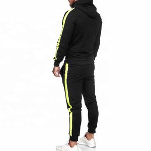 Proveedor directo de fábrica Servicio OEM Slim Fit Chándal para hombre Ropa deportiva Diseño personalizado y color Ropa de equipo Chándales - Product Image 4