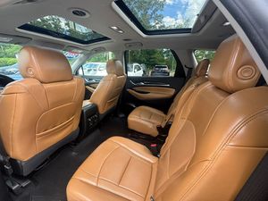 2018 B-U-I-C-K EN-CLA-VE Essence Sport Utility 4D Voiture Automatique - Product Image 5