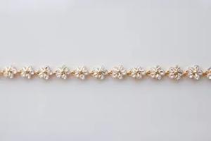 Or jaune massif 18 carats en forme de fleur ronde Bracelet en diamant Bracelet cadeau or véritable naturel pour fille - Product Image 3