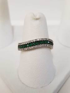 แหวนแต่งงานแบบโค้งประดับเพชรทรงกลมครึ่งวงกลม ดีไซน์คลื่น สำหรับผู้หญิง ฉลองครบรอบ วันหมั้น ของขวัญแทนใจ โรงงานเครื่องประดับชั้นดี - Product Image 3