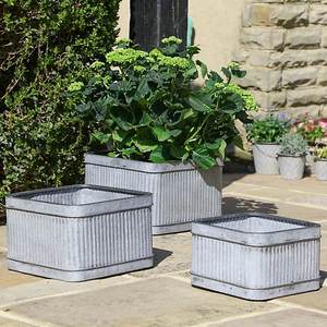 Lot de 3 jardinières à fleurs galvanisées écologiques avec design personnalisable pour la maison, le jardin, la cour et l'extérieur. - Product Image 2