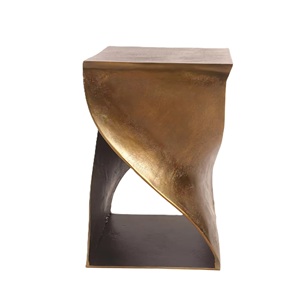 Table d'appoint décorative moderne pour la décoration de la maison et de la chambre à coucher Mobilier de salon au design unique fabriqué à la main et personnalisé - Product Image 5