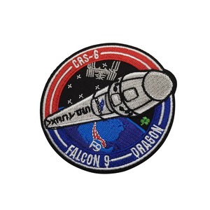 Patch brodé thermocollant en feutre non tissé multi-formes pour textiles de maison et sacs, logo personnalisé, doux - Product Image 2