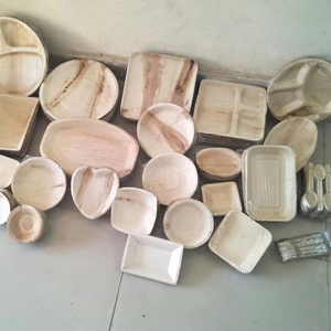 Assiettes écologiques de luxe en feuilles de palmier Areca | Assiettes jetables durables, biodégradables et passe au micro-ondes - Product Image 1