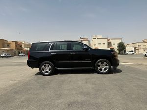 2020 asientos de cuero usados baratos Chevrolet Tahoe LT V8 AWD ACC Control de crucero R20 tamaño de neumático LHD - Product Image 4