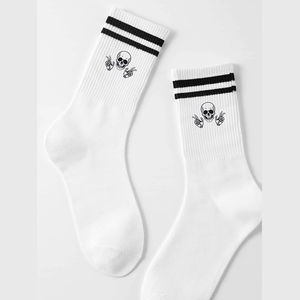 Chaussettes de sport pour hommes en coton de haute qualité à la mode colorées Oem Chaussettes personnalisées pour unisexe - Product Image 1