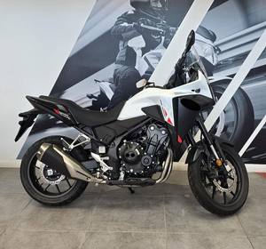 Motocyclettes neuves NX500 500cc non négociables en vente et prêtes à l'exportation |   Ventes automobiles - Product Image 1