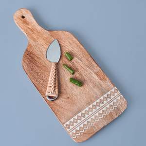 Prix de gros Planche à découper en bambou et bois naturel Outil à fromage carré rectangulaire durable Planche à découper en bois - Product Image 4