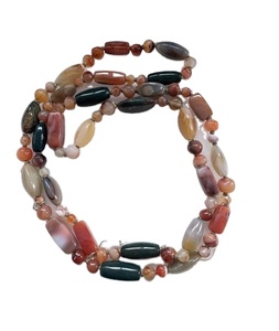 Venta al por mayor de accesorios creativos Vintage collar de resina geométrica con diseño de Ángel colgante de moda más nuevo para las mujeres - Product Image 1