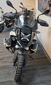 Motocicleta Todoterreno B.M.W R1300 GS 2026 con Motor Bicilíndrico de Cuatro Tiempos - Product Image 6