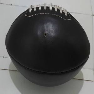 Ballons de rugby personnalisés de haute qualité, fabriqués au Pakistan, en cuir de qualité supérieure, nouveau design, dernières tendances, ballons de rugby de match - Product Image 4