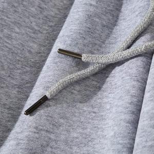 Jogging unisexe personnalisé, léger, respirant, en coton et polyester, de haute qualité, taille élastique, nouveau design pour un style décontracté, pour hommes - Product Image 3