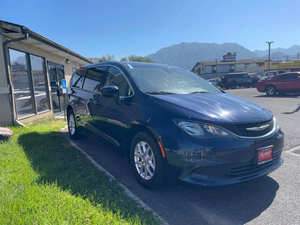 Chrysler Voyager 2020 parfaitement utilisé - Product Image 2