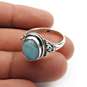 Bague en argent avec pierre précieuse Larimar de qualité supérieure, style bohème, parfaite pour les anniversaires et le port quotidien, en argent sterling 925 - Product Image 2