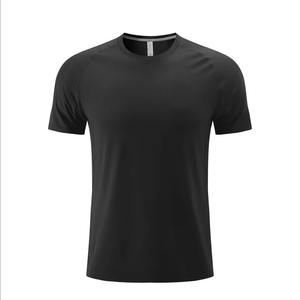 เสื้อยืดผู้ชายแบบแห้งเร็ว พิมพ์ลายโลโก้ด้วยความร้อน ผลิตจากผ้าโพลีเอสเตอร์/คอตตอนผสม เป็นมิตรกับสิ่งแวดล้อม แขนสั้น สีพื้น มีหลายขนาด - Product Image 3