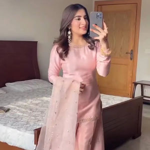 COLLECTION SPÉCIALE DESIGNER EID Salwar Kameez en soie pour femmes - Product Image 1