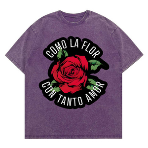 Camiseta con estampado gráfico unisex vintage inspirada en Selena Quintanilla-Estampado de punto lavado "Como La Flor Con Tanto Amor" - Product Image 6