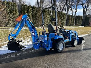 VENTES pour _ _ Ls Tracteur de tondeuse à gazon avec chargeur frontal et pelleteuse Mini tracteur Tracteur de tondeuse à gazon avec pelle rétrocaveuse - Product Image 2