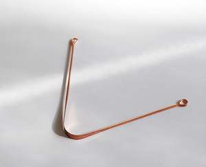 Nettoyant de langue en cuivre ayurvédique authentique pour soutenir une bouche saine et une pratique de nettoyage de la langue - Product Image 1