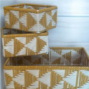 Cesta de regalo de algodón personalizable amarilla moderna, caja organizadora y de almacenamiento multiusos rectangular hecha en la India - Product Image 1