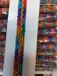 Flecos Multicolor para Coser y Decorar: Adornos para Almohadas, Pantallas de Lámparas, Manteles y Cortinas para el Hogar - Product Image 5