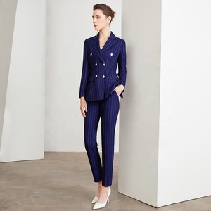 Fábrica personalizada Listra Azul Marinho Double Breasted Escritório Calças e ternos <span class=keywords><strong>blazer</strong></span> Conjunto para Mulheres Negócios Desgaste Calças Ternos - Product Image 2