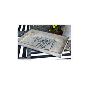 Plateau de service alimentaire galvanisé de forme rectangulaire Dernière conception de plateau alimentaire en étain galvanisé classique fait à la main au prix le plus bas - Product Image 1