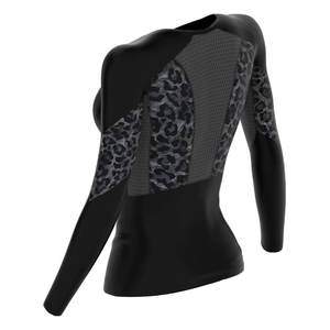 Chemises de compression sublimées pour femmes de haute qualité, design personnalisé, pour la natation et le surf - Product Image 4