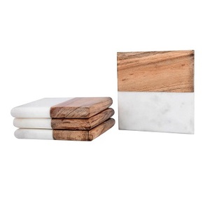 Dessous de verre en résine d'acacia gravé sur mesure Ensemble de dessous de verre époxy rond carré isolé avec support de table pour la maison - Product Image 2