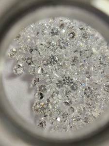 F White HPHT 0.20 Carat SI1 Clarté Brillant Cut Lab Grown Diamond IGI Certified Half Carat Loose Stone pour l'utilisation de bijoux - Product Image 4