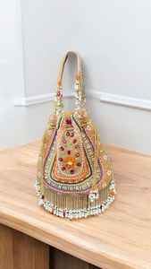 Indian Designer High Quality Luxury Handmade Women's <b>Clutch</b> <b>Bag</b> Party Purse <b>for</b> Special Occasions Including <b>Weddings</b> - Product Image 2