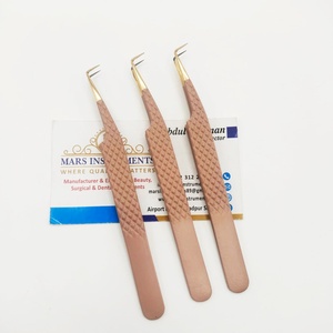 Pinces à épiler pour extensions de cils en fibre diamantée nude brun à 90 degrés avec logo personnalisé - Product Image 1