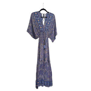 Vestido Largo con Estampado Floral, Cintura Imperio y Corte en A para Damas - Product Image 2
