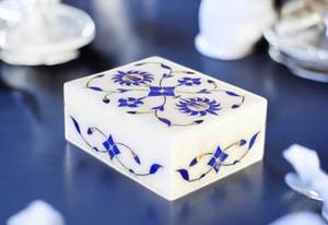 Boîte à bijoux en marbre avec incrustation d'art en lapis-lazuli bleu |   Boîte à bijoux élégante en pierre artisanale pour cadeaux de mariage et décoration intérieure - Product Image 3