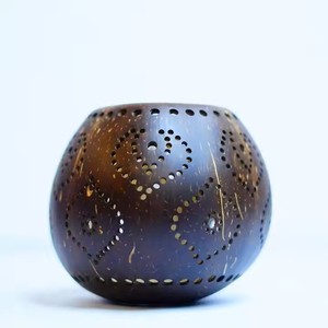 Handmade Coconut Shell Eco-Friendly Modern Christmas Candle Holder Decorative Tealight Stand Room Decoration Small Unique Gift - Product Image 2