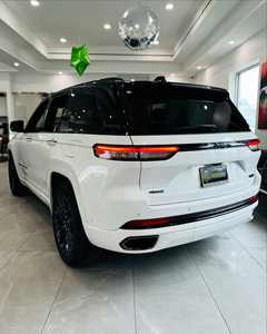 Jeep Grand Cherokee 4xe Summit Reserve 4x4 Usado 2024 - Product Image 5