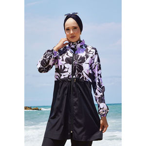 Traje de baño modesto con estampado floral lila y cintura fruncida - Product Image 2