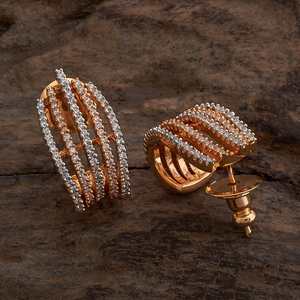 Pendientes Geométricos con Perlas y Diamantes, Modernos y Clásicos, Ideales para Fiestas, Chapados en Oro, de Cobre con Circonita, Forma de Luna - Product Image 2