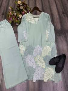 ชุดผ้าไหมฟิโอนาแบบหนาพิเศษจากนักออกแบบที่สง่างามชุดงานปักลวดลายประณีตแบบดั้งเดิมสำหรับงานเลี้ยงสังสรรค์ - Product Image 5