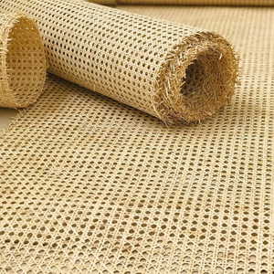Rollo de correas de caña de ratán natural decorativo para restauración de muebles - Product Image 1
