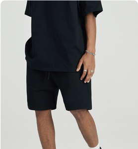 Pantalones cortos de primavera y verano 2025 para hombre, pantalones deportivos europeos y americanos de calle, pantalones básicos de cinco puntos de marca holgados de moda OEM - Product Image 2