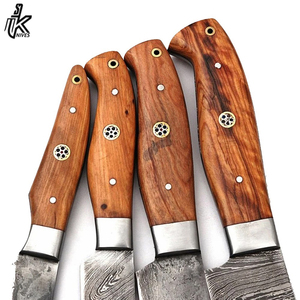 Custom Made Solid Damascus Steel <b>Sharp</b> Blade Chef <b>Knife</b> <b>Kitchen</b> <b>Knife</b> Set with Leather Roll Bag and Wooden Handle - Product Image 3