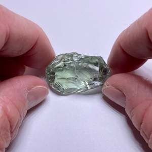 Piedra Preciosa Cuadrada de Cuarzo Prasiolita Verde Natural de Brasil - Product Image 2