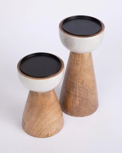 Bougeoir au design moderne avec base en bois Décoration de la maison - Product Image 5